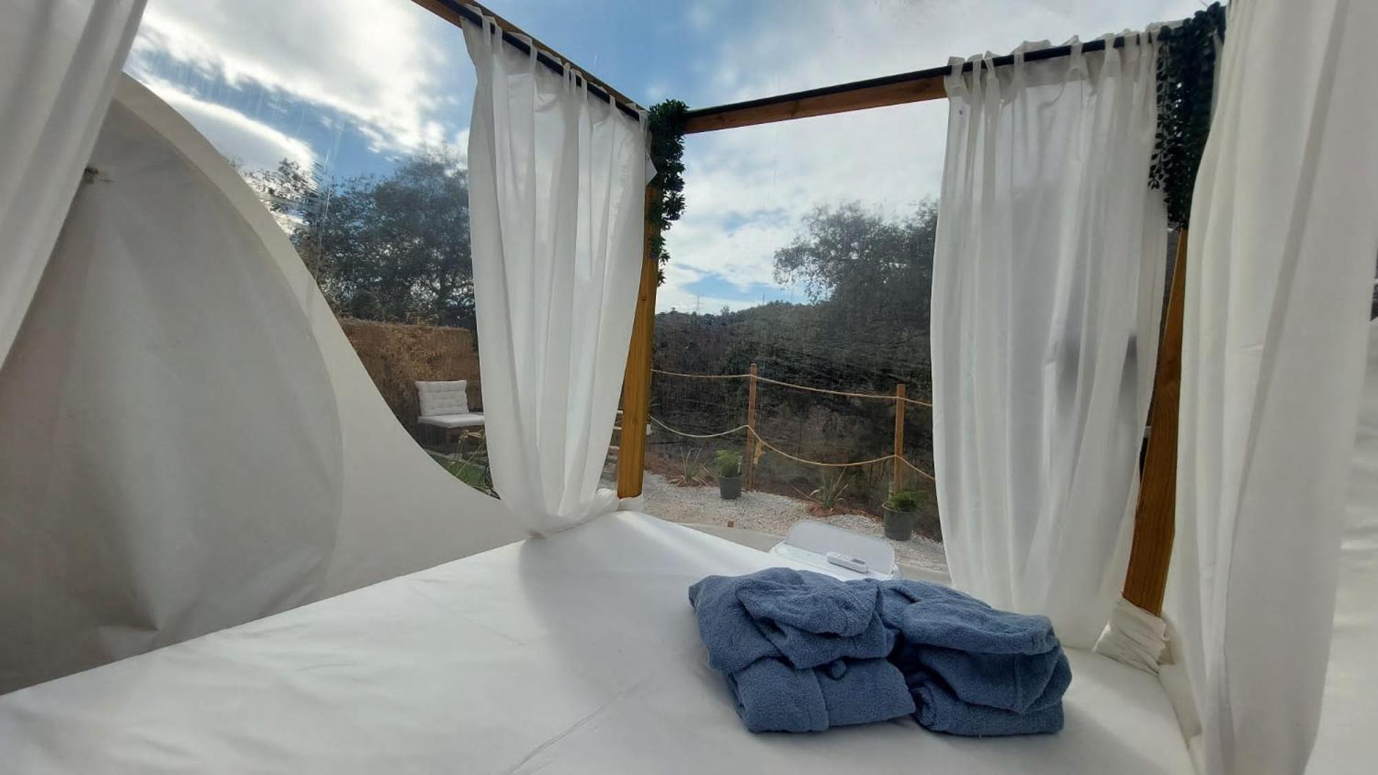 Glamping Burbuja Almendros * Malaga