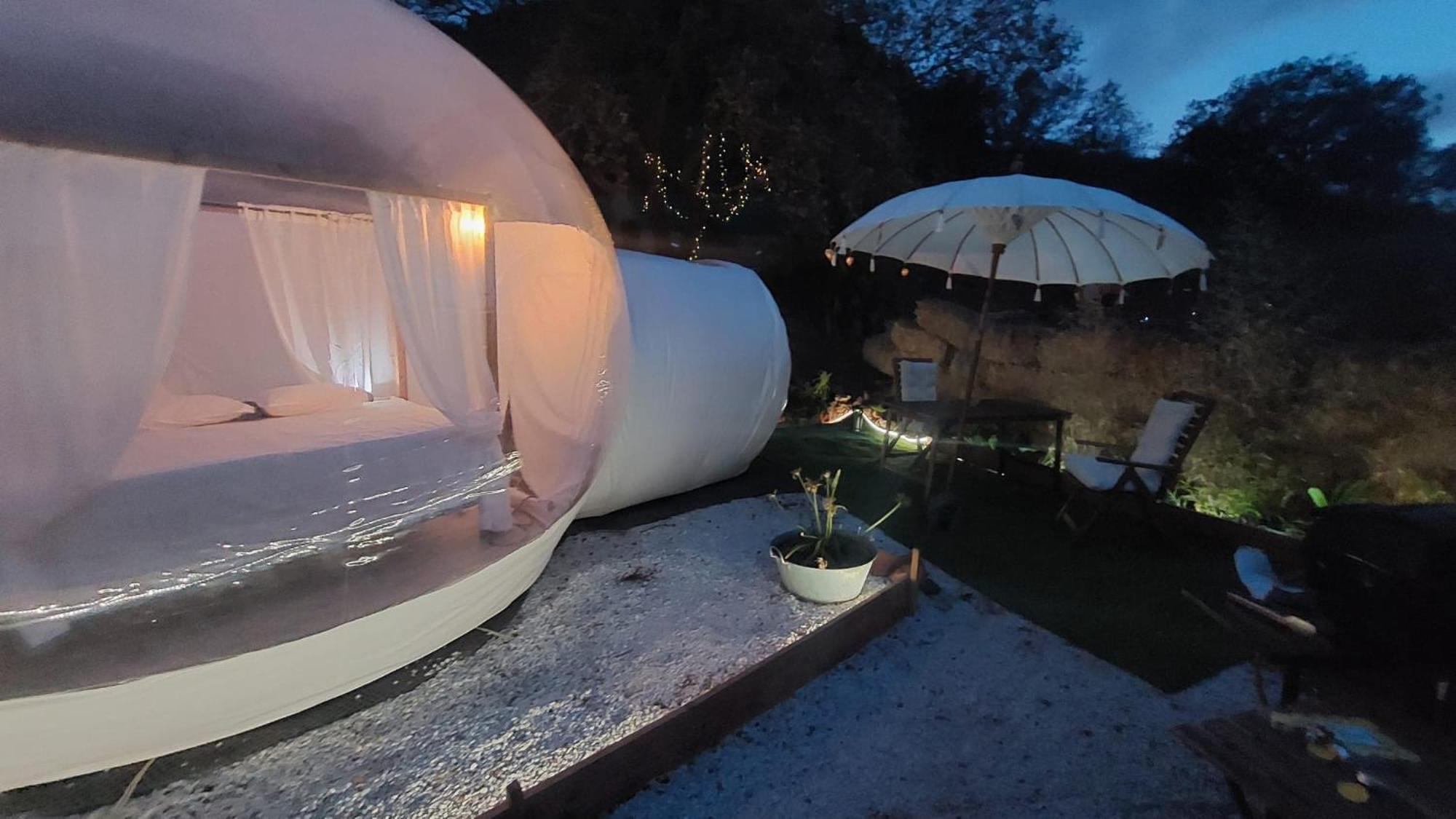 Glamping Burbuja Almendros Luxury tent Malaga